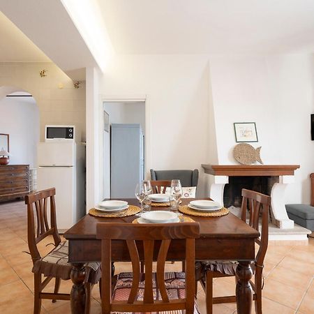 Ferienwohnung Seaview House Cala Gonone Exterior foto